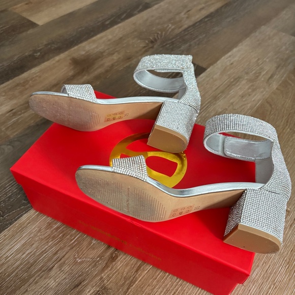 Wishbone Girls Sparkly Heel - Picture 3 of 6